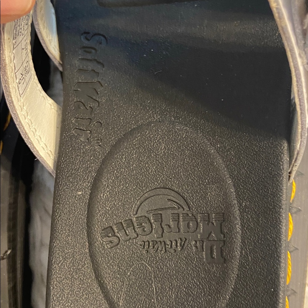 Dr. Martens Black and White Sandals size 7 BNWOT see all photos - Picture 3 of 12